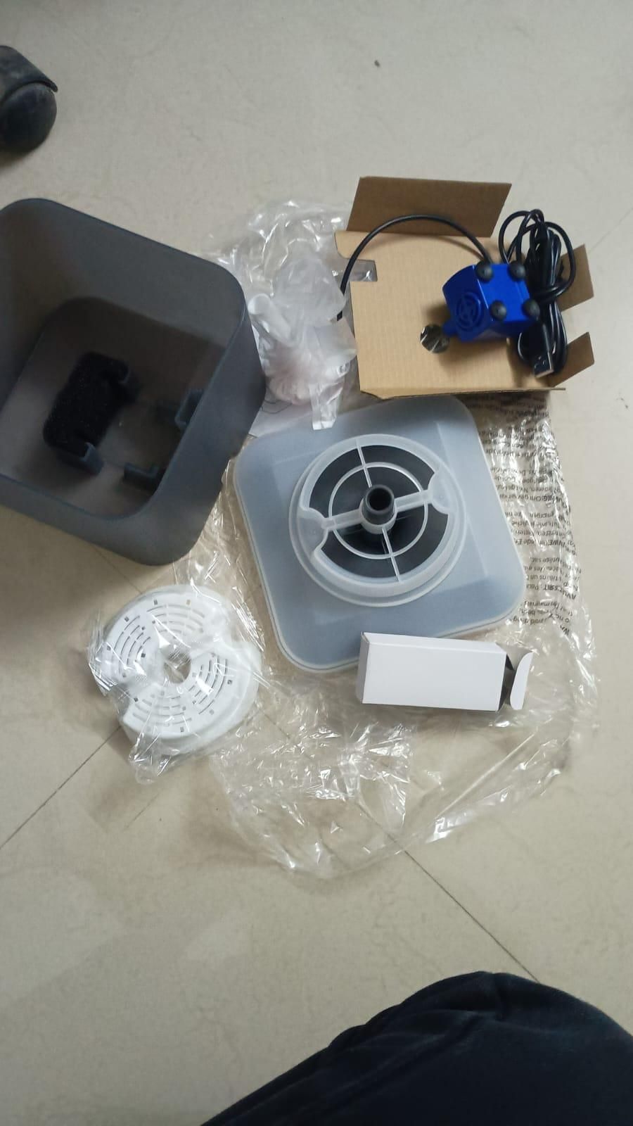 2L Small Pet Water Fountain For Kitten And Small Dogs